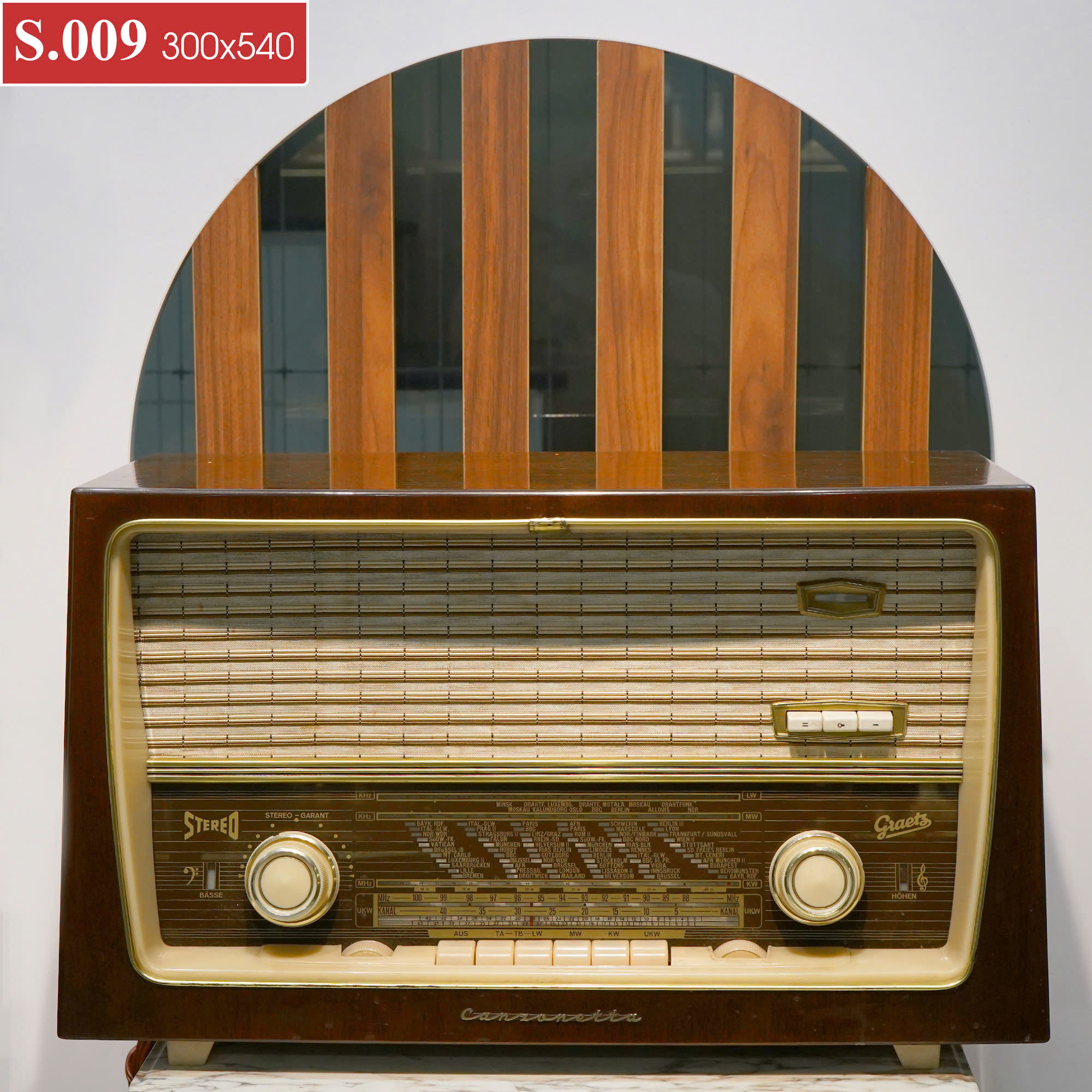 Cazonetta 59 – Đầu Đài Radio Cổ Châu Âu